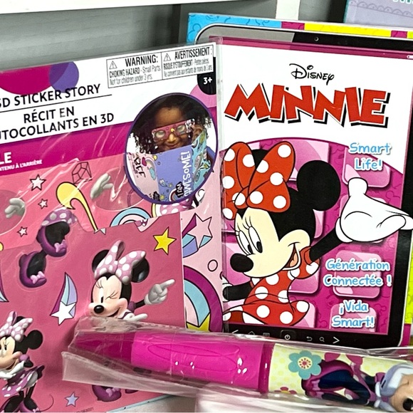 DISNEY’S MINNIE MOUSE AND FRIENDS GIFT SET - Picture 13 of 16